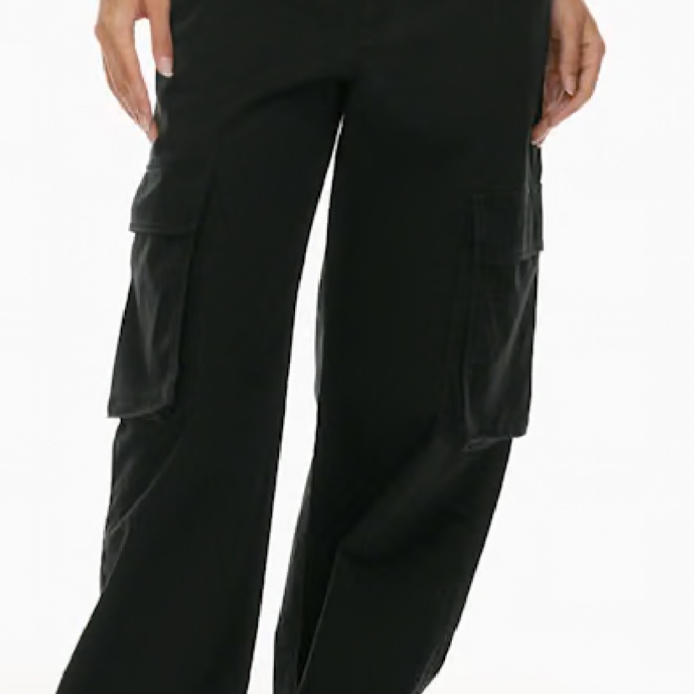TNA | Classic Straight Leg Cargo Pants